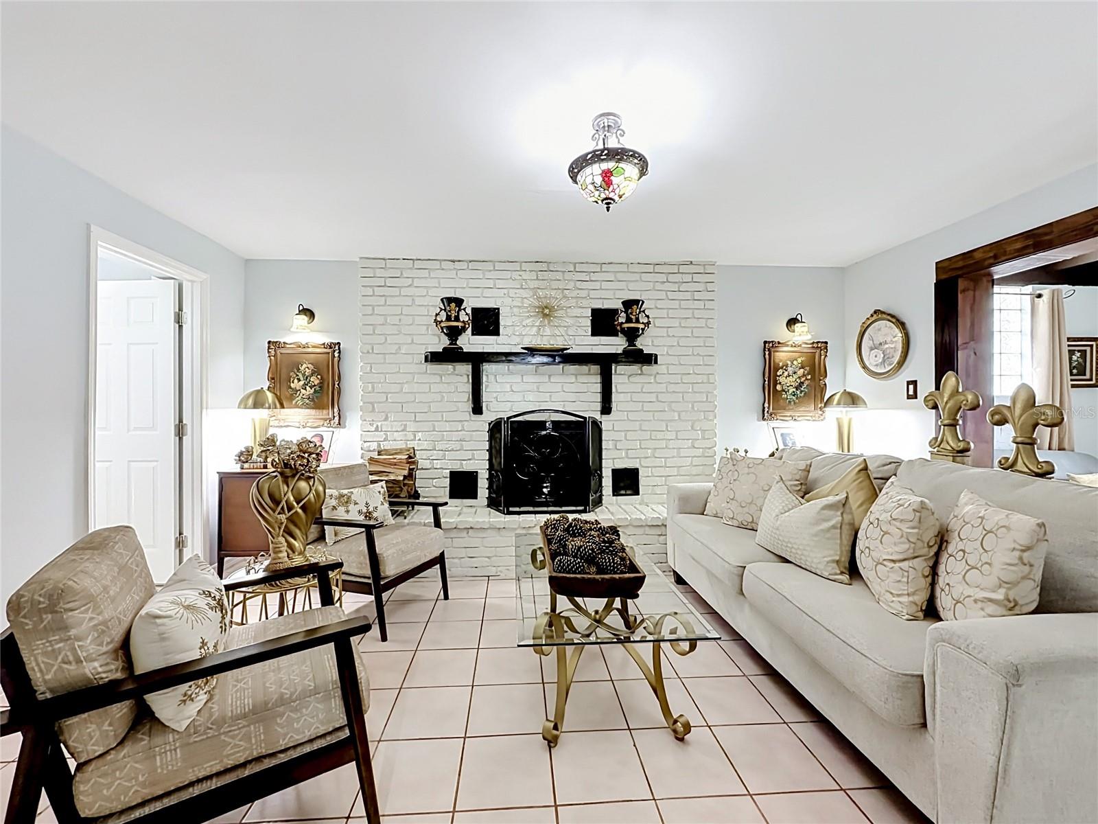 2705 Arc Drive, FL