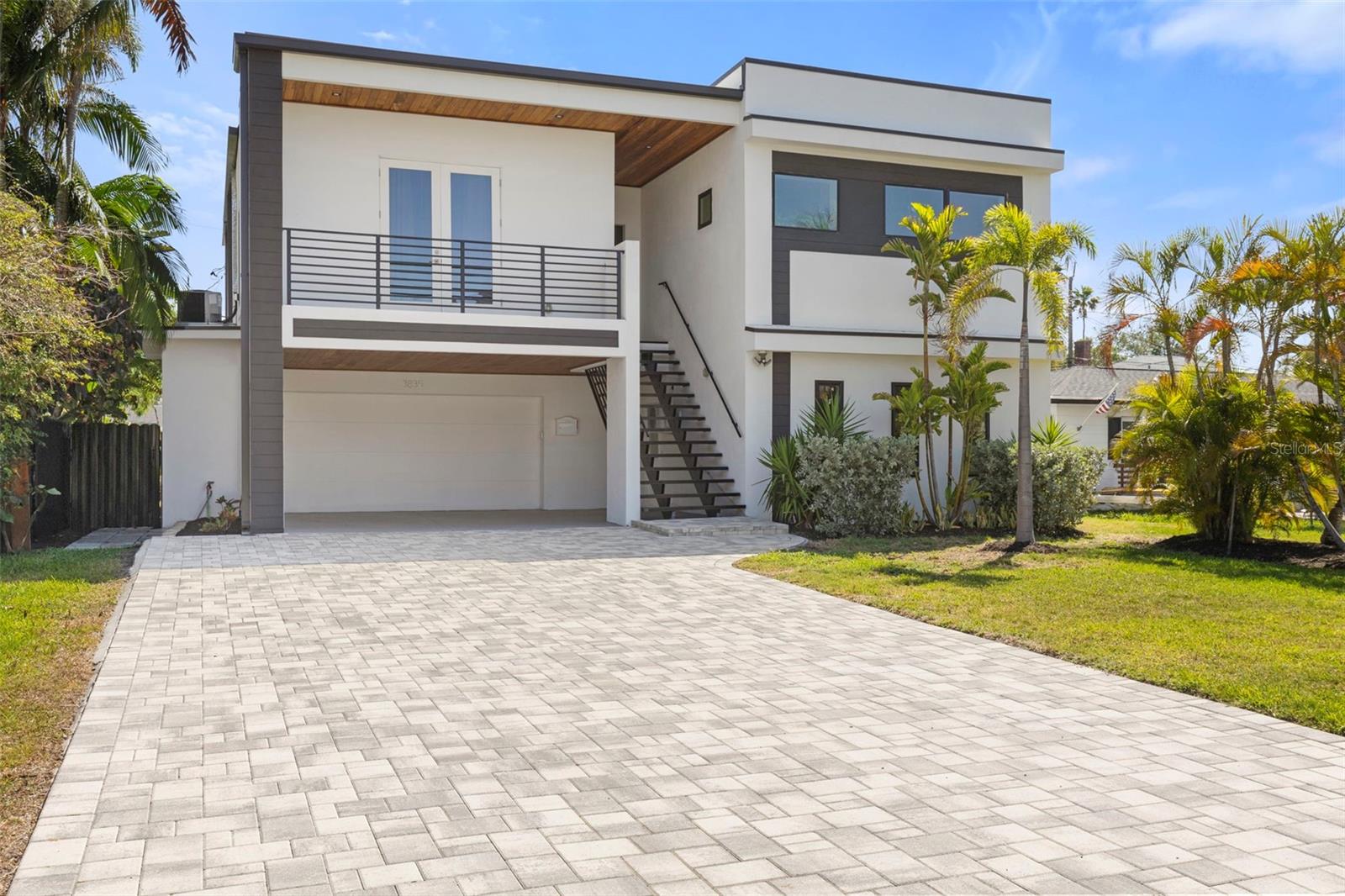 3835 Shore Acres Boulevard, FL