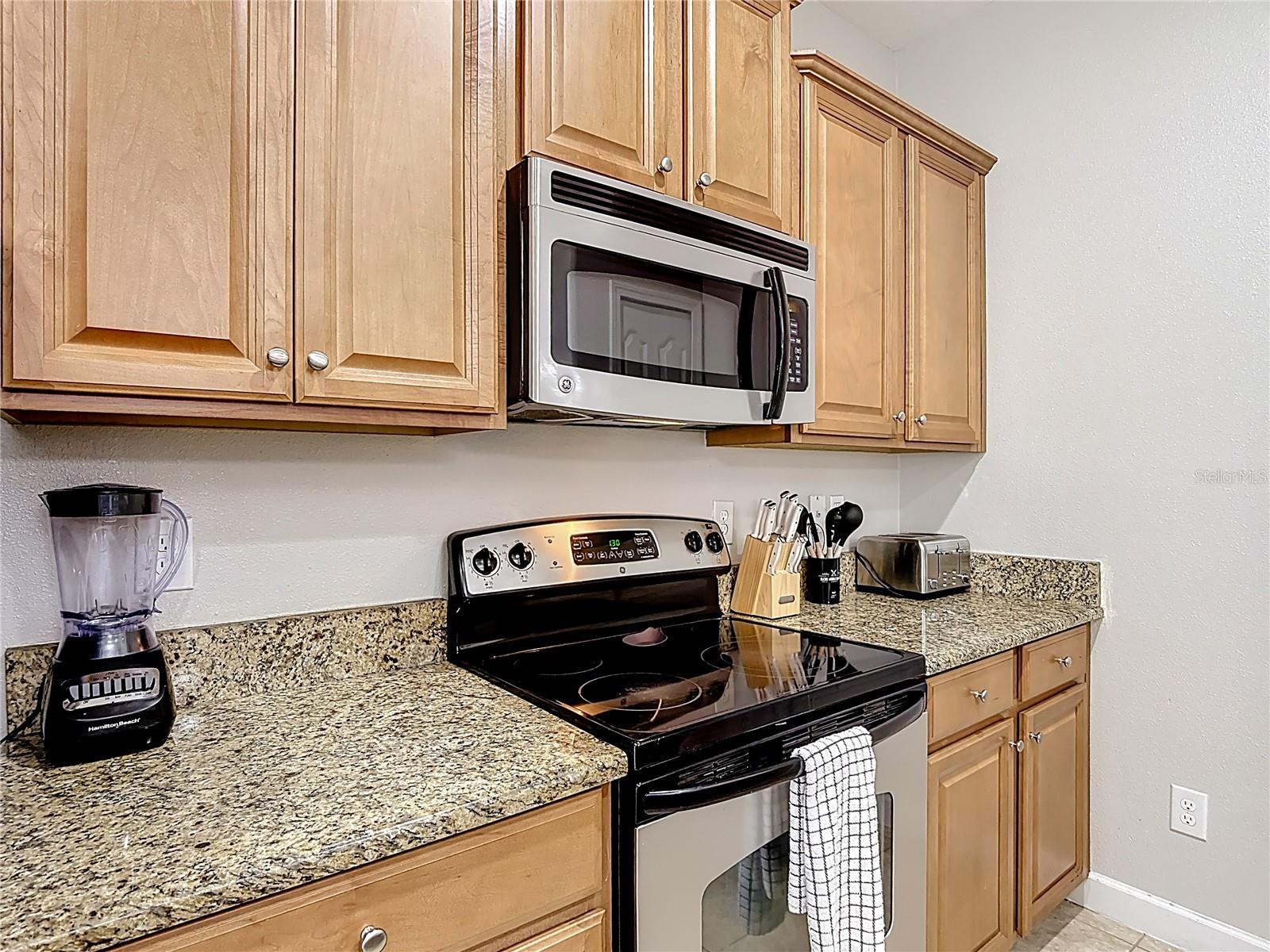 8951 California Palm Road, FL
