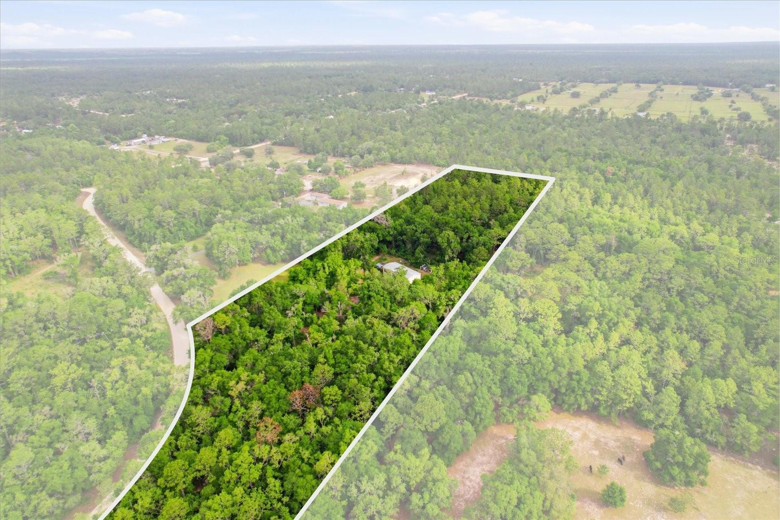 3883 165th Avenue Road, FL