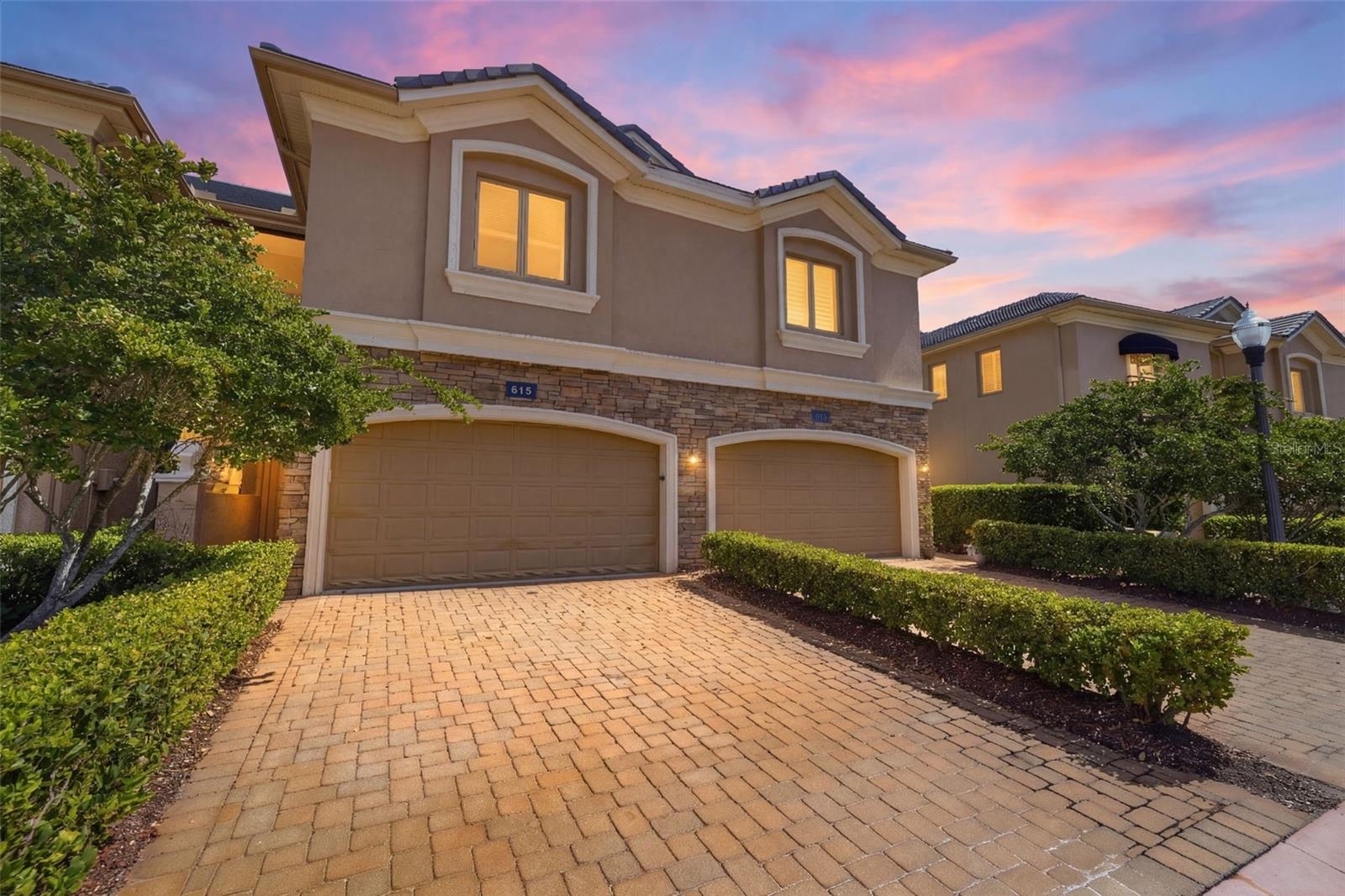615 Saxony Boulevard, FL