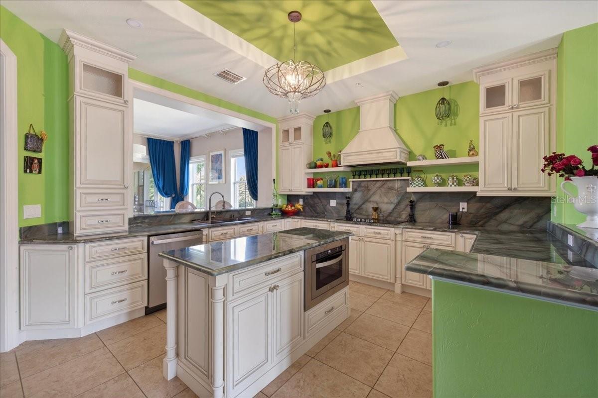 120 Avenue De La Mer, FL
