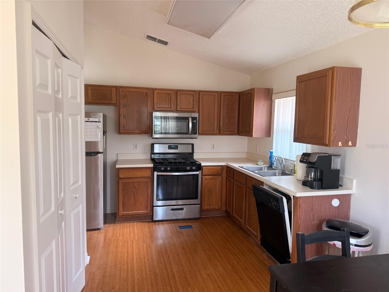 610 Tuten Trail, FL