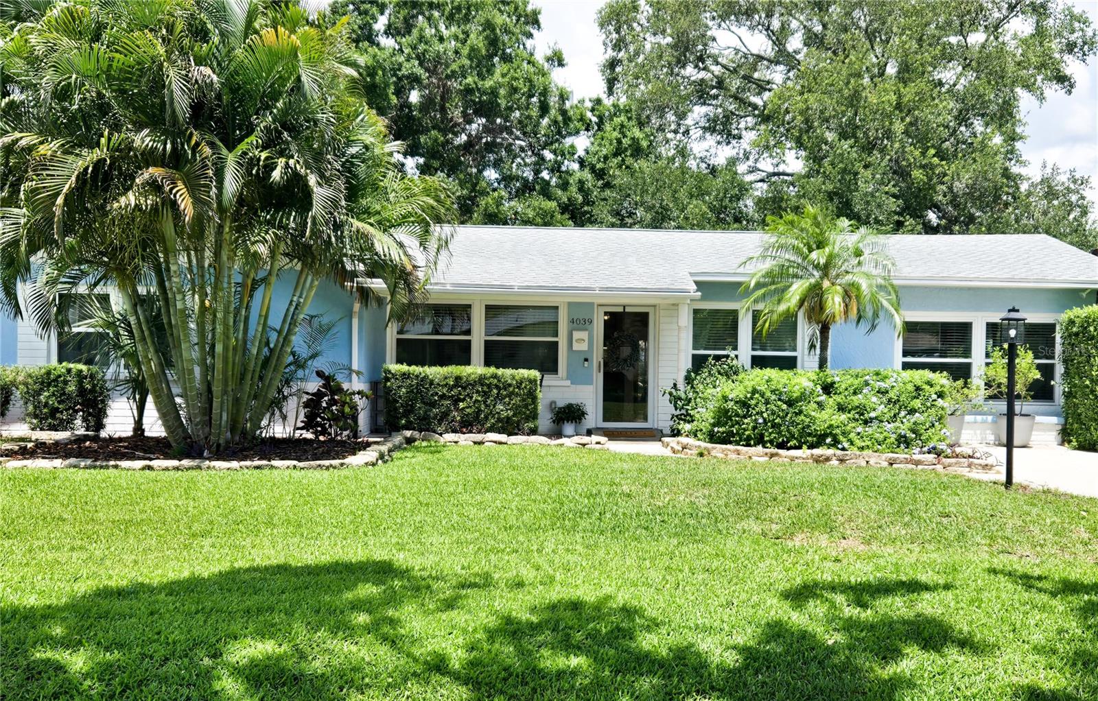 4039 Alberca Way, FL