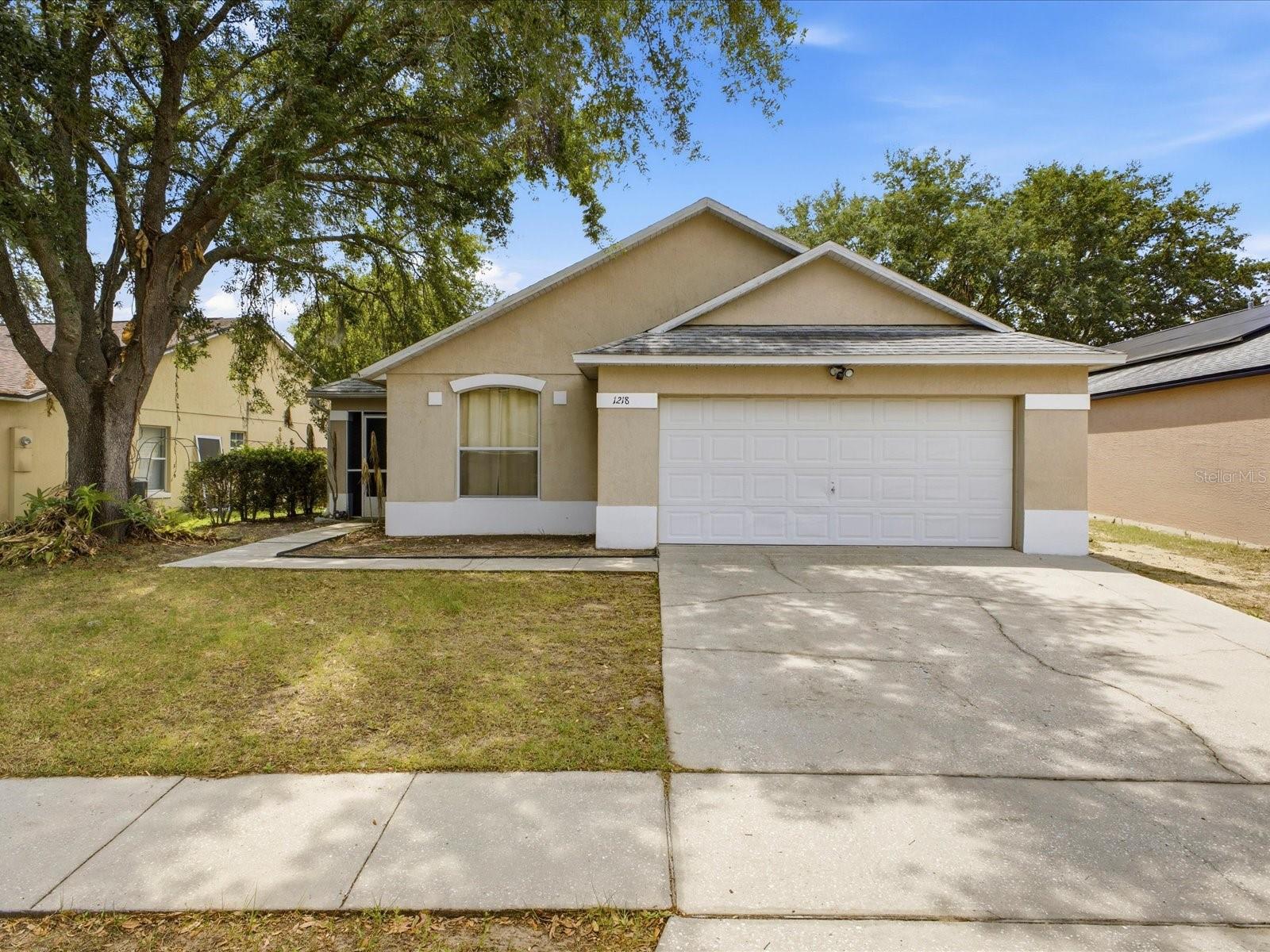 1218 Whitewood Way, FL