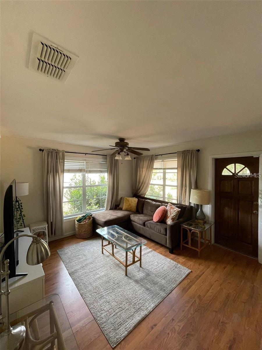 11707 North Drive, FL