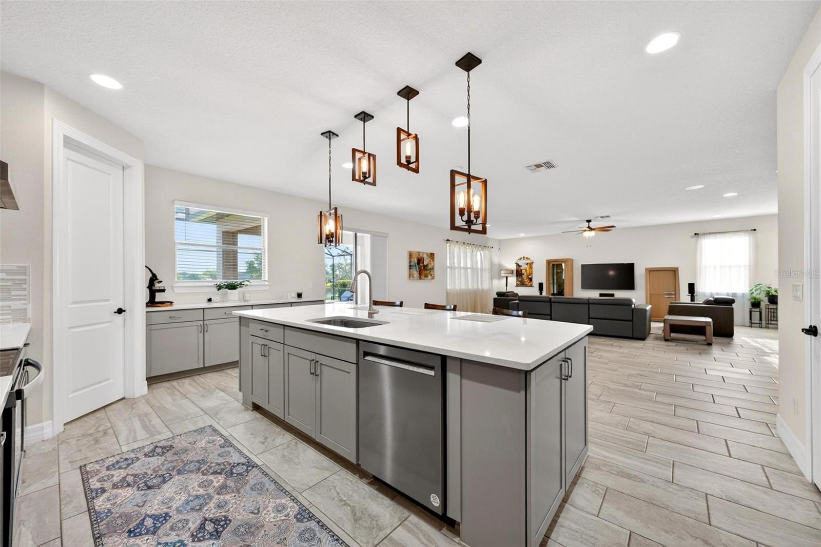 17507 Lagoda Lane, FL