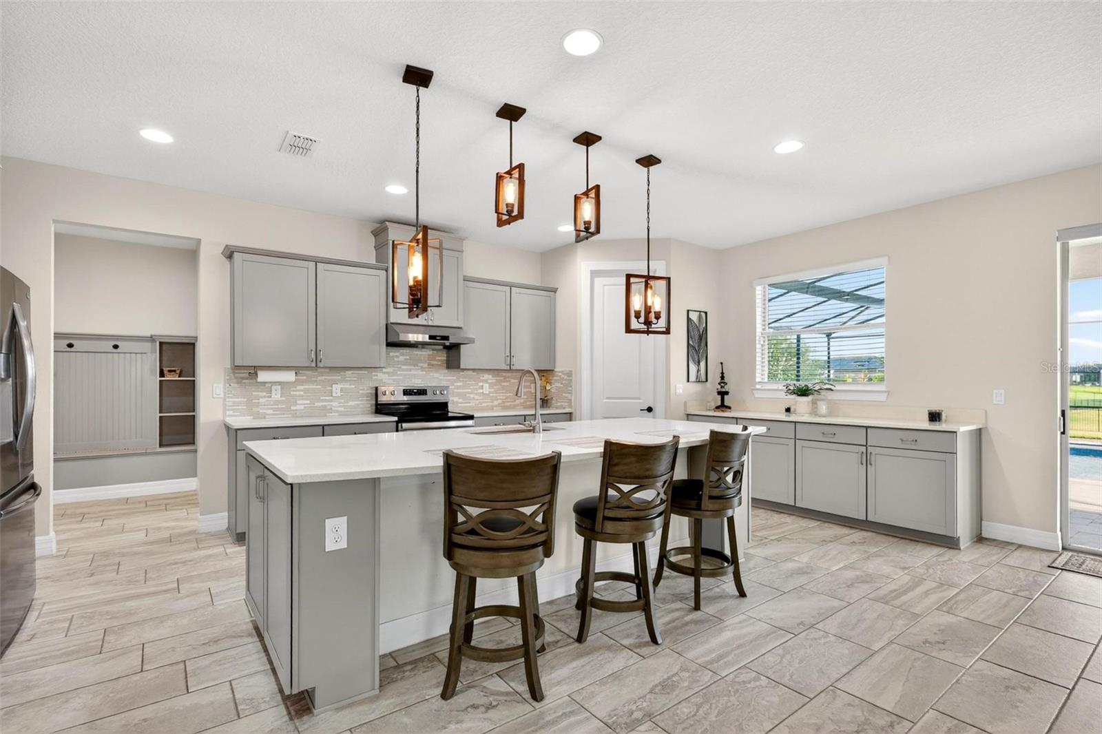 17507 Lagoda Lane, FL