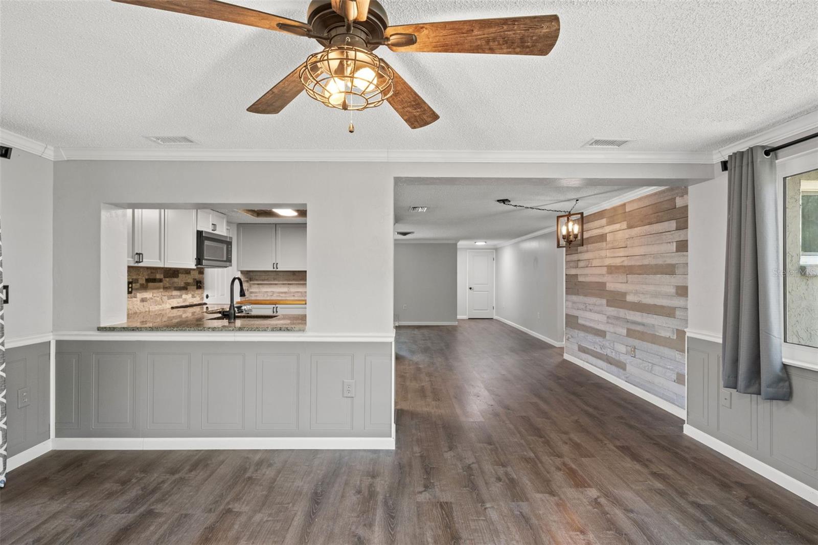 8804 Lincolnshire Drive, FL