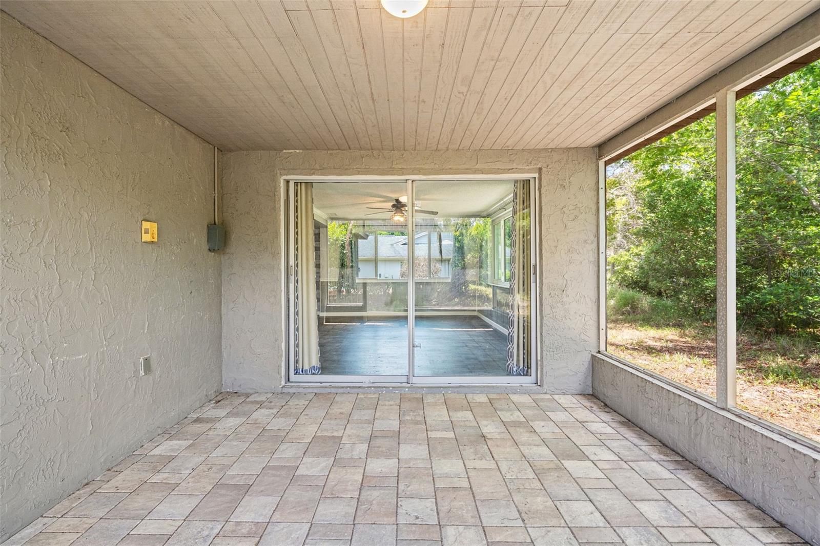 8804 Lincolnshire Drive, FL