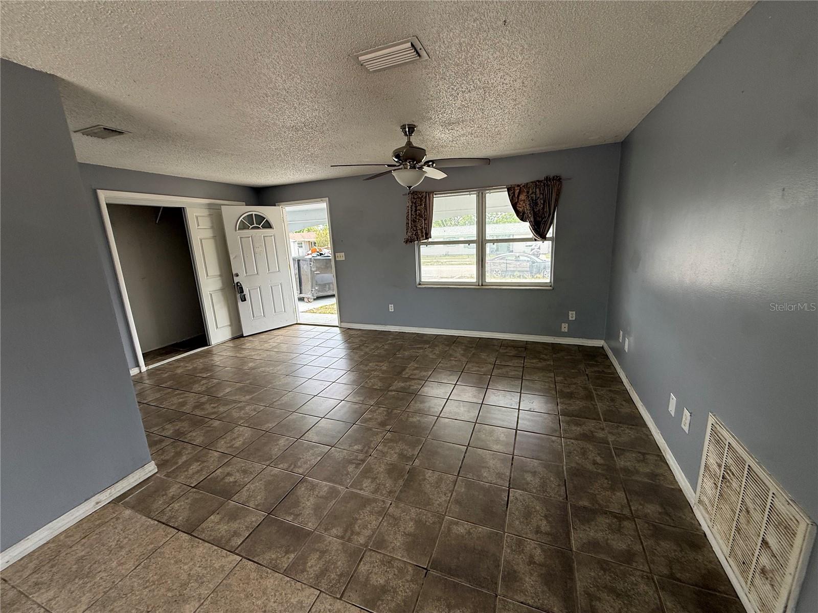 9275 Chase Street, FL