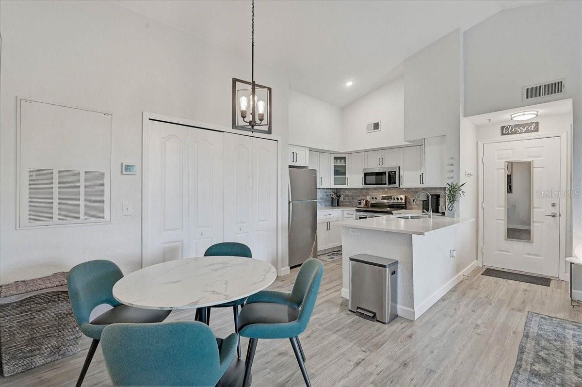 4138 Central Sarasota Parkway, FL