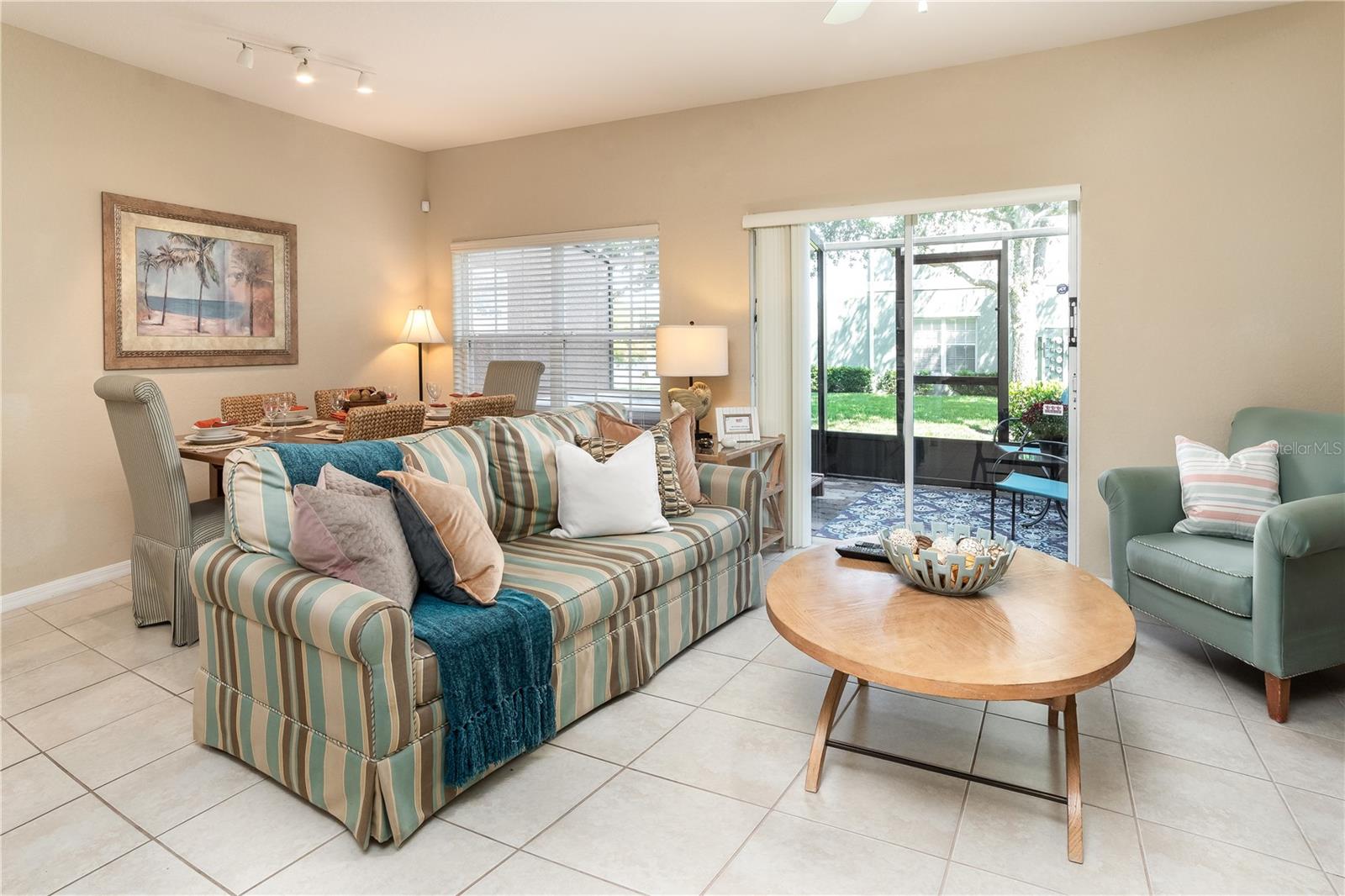2457 Caravelle Circle, FL