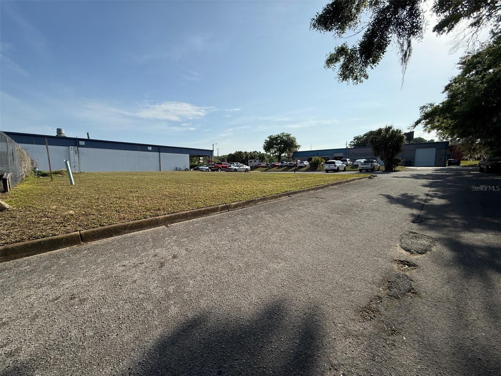22 Place, FL