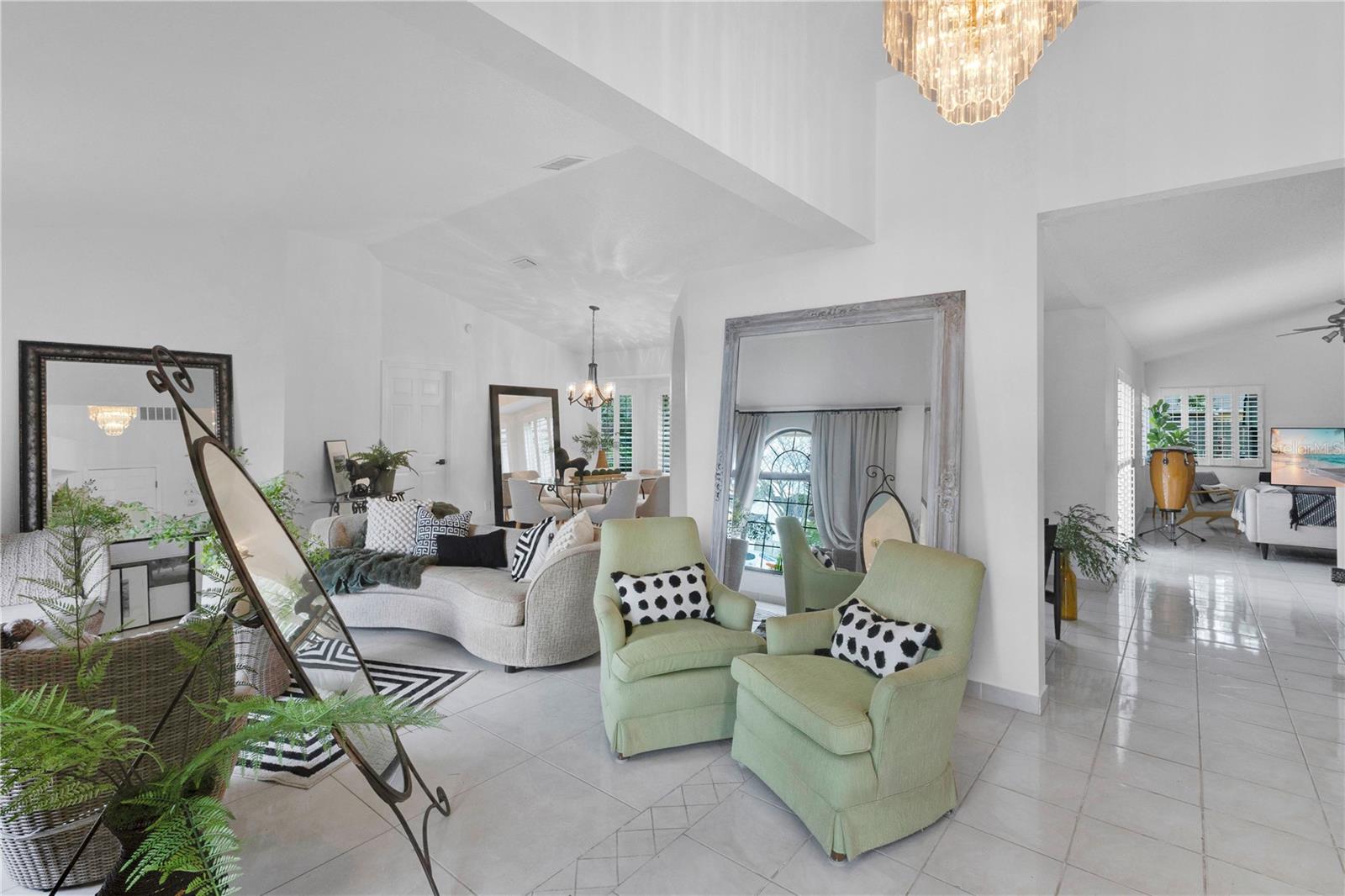 2208 Archer Boulevard, FL