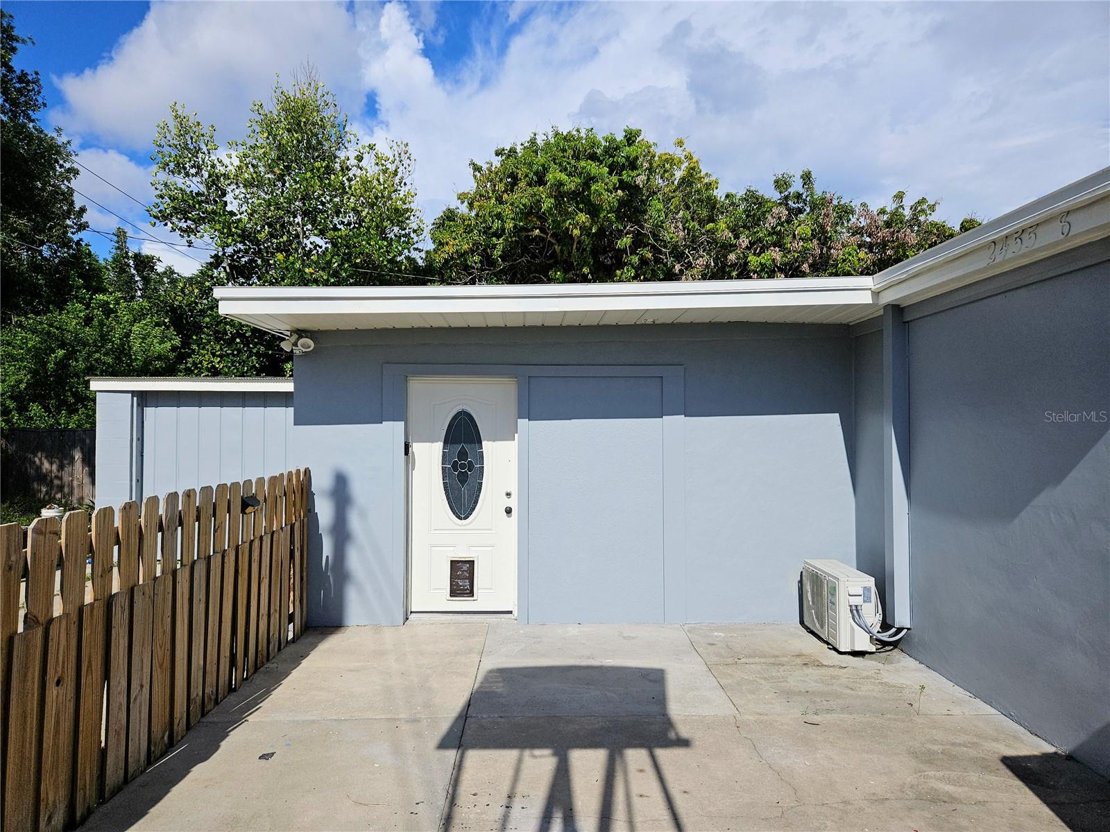 2455 8th Avenue, FL