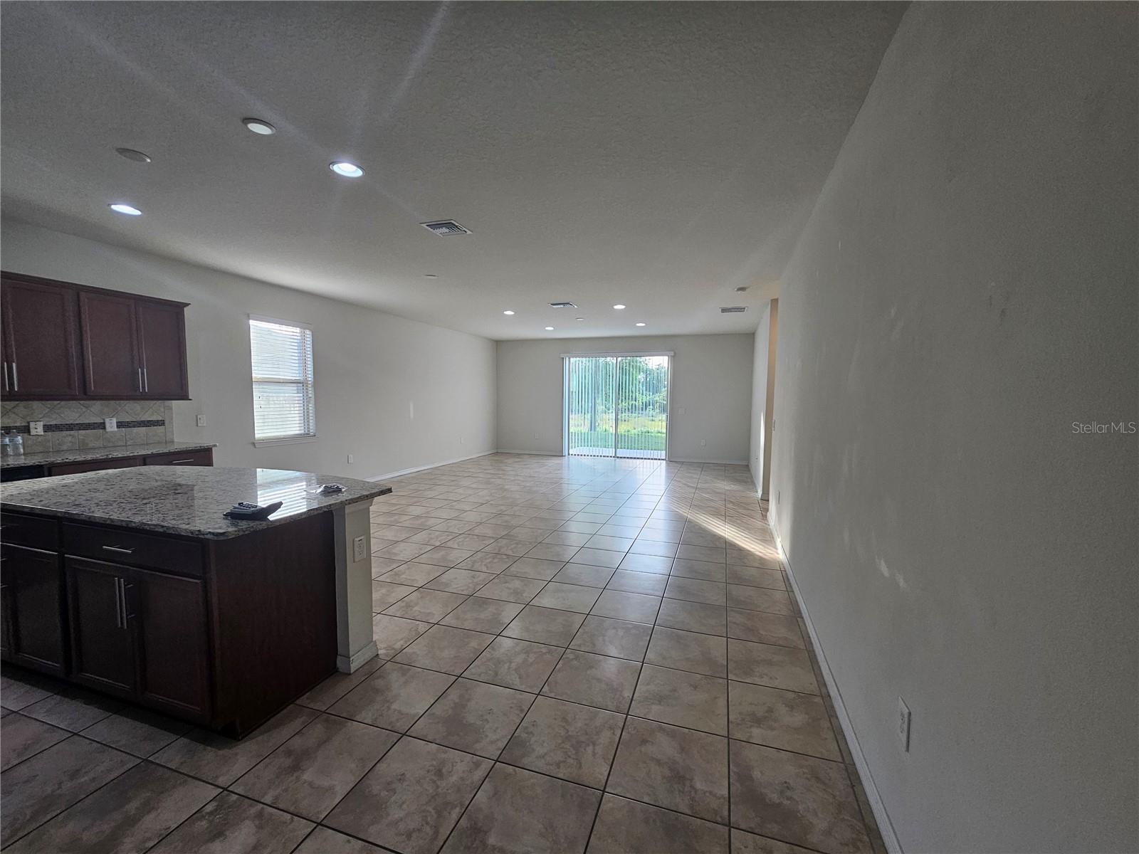 3682 Moca, FL