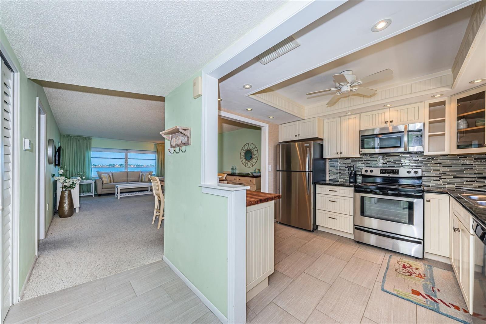 4750 Cove Circle, FL