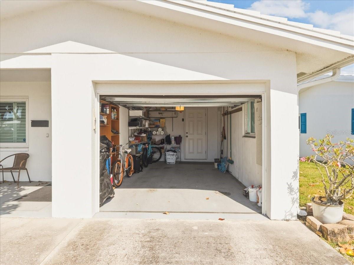 9875 Mainlands Boulevard, FL