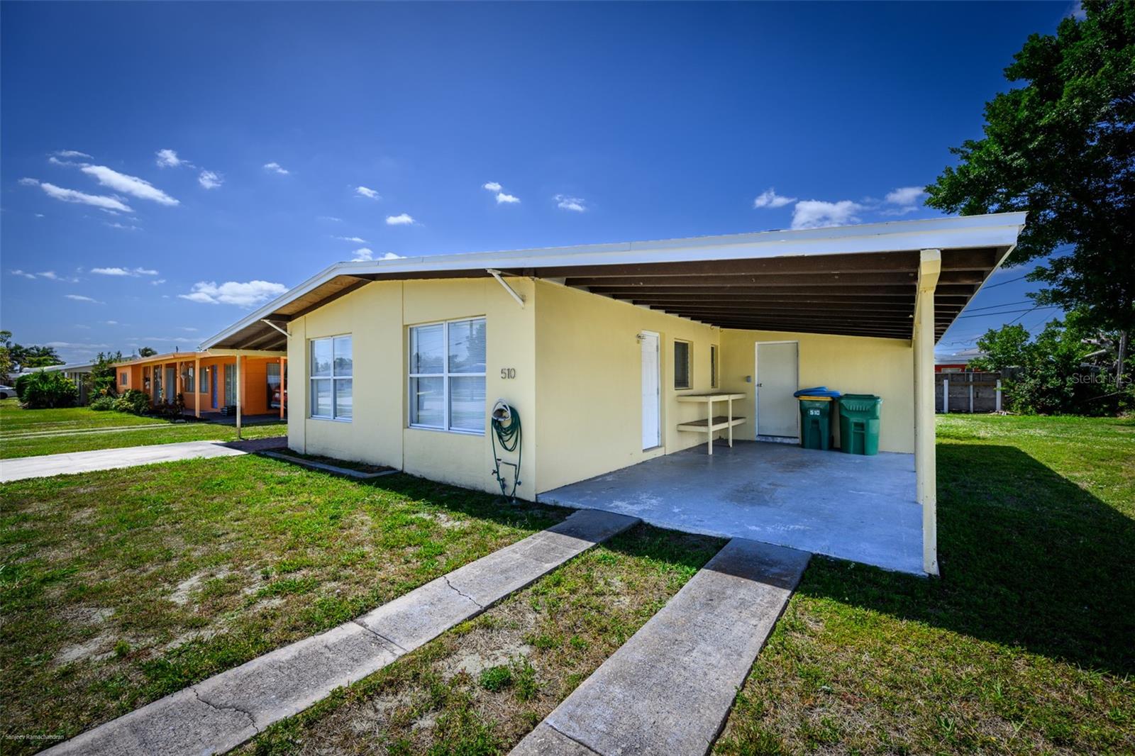 510 Sharon Circle, FL