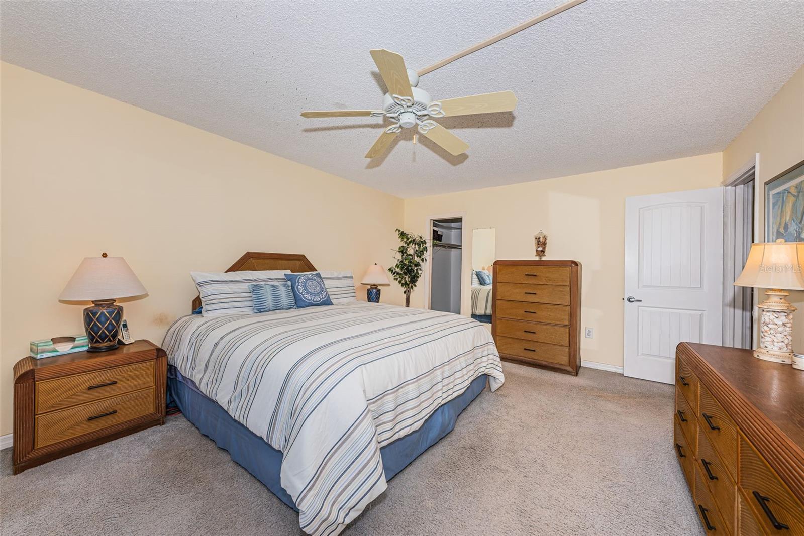 4750 Cove Circle, FL