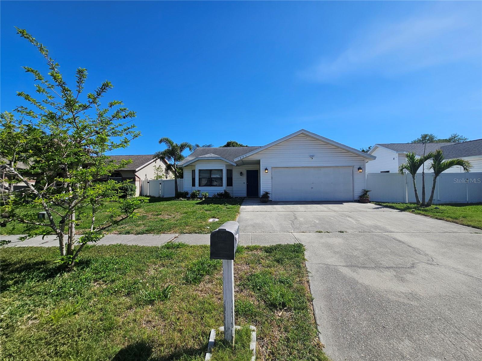1885 Feather Tree Circle, FL