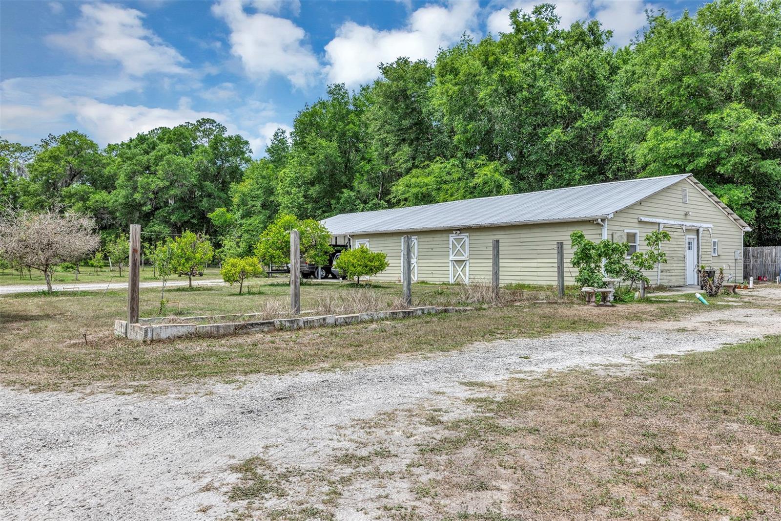 1124 Ustler Road, FL