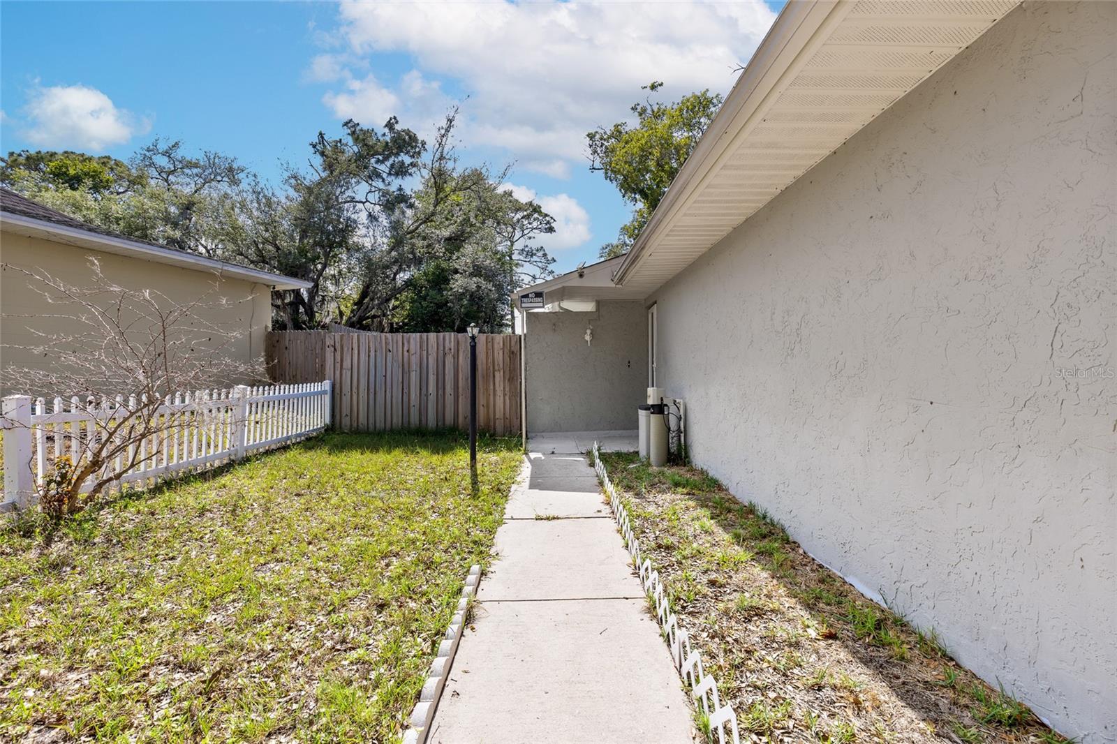 4420 Sugar Loaf Way, FL