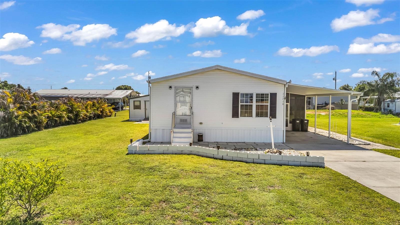 11710 Orange Avenue, FL