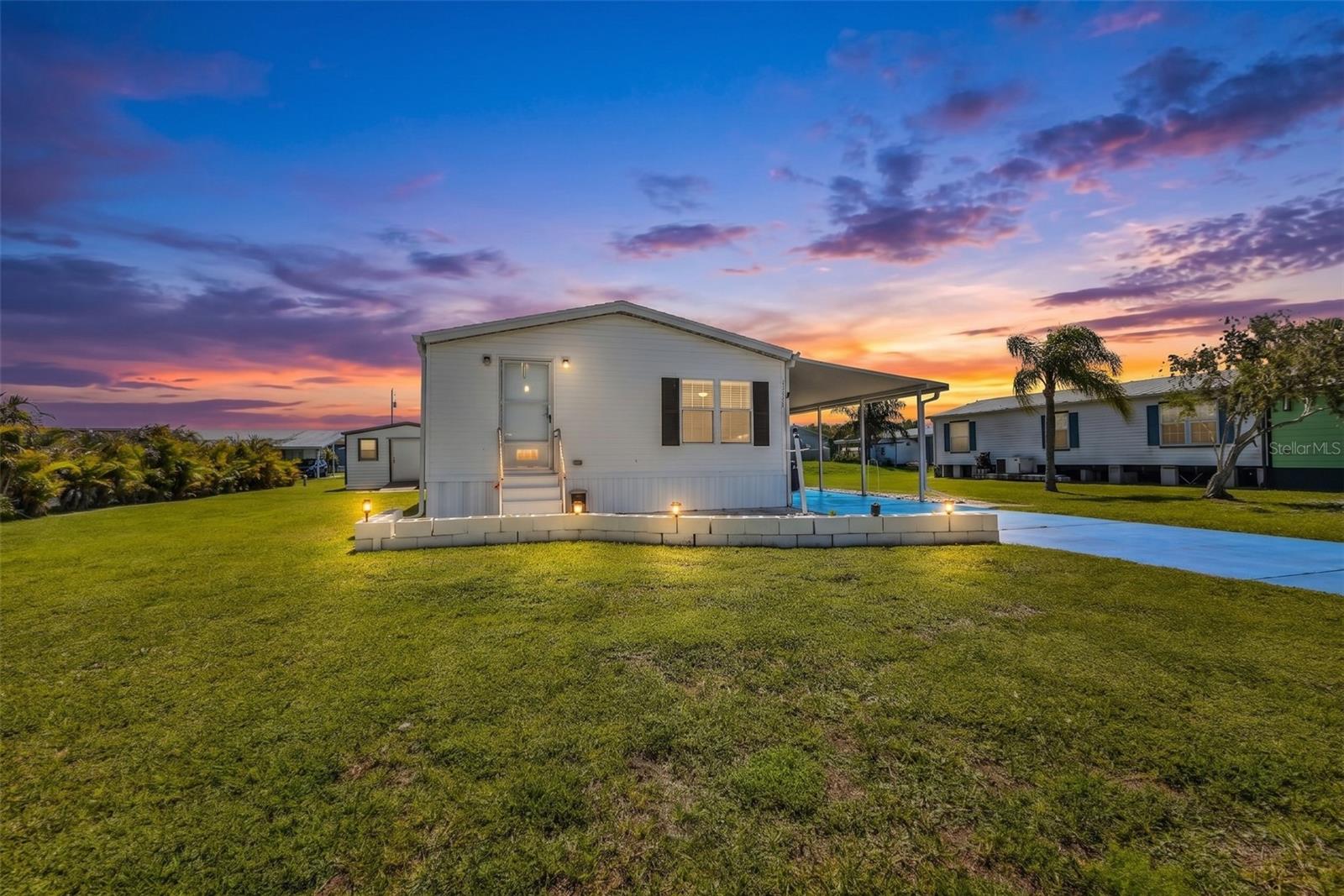 11710 Orange Avenue, FL