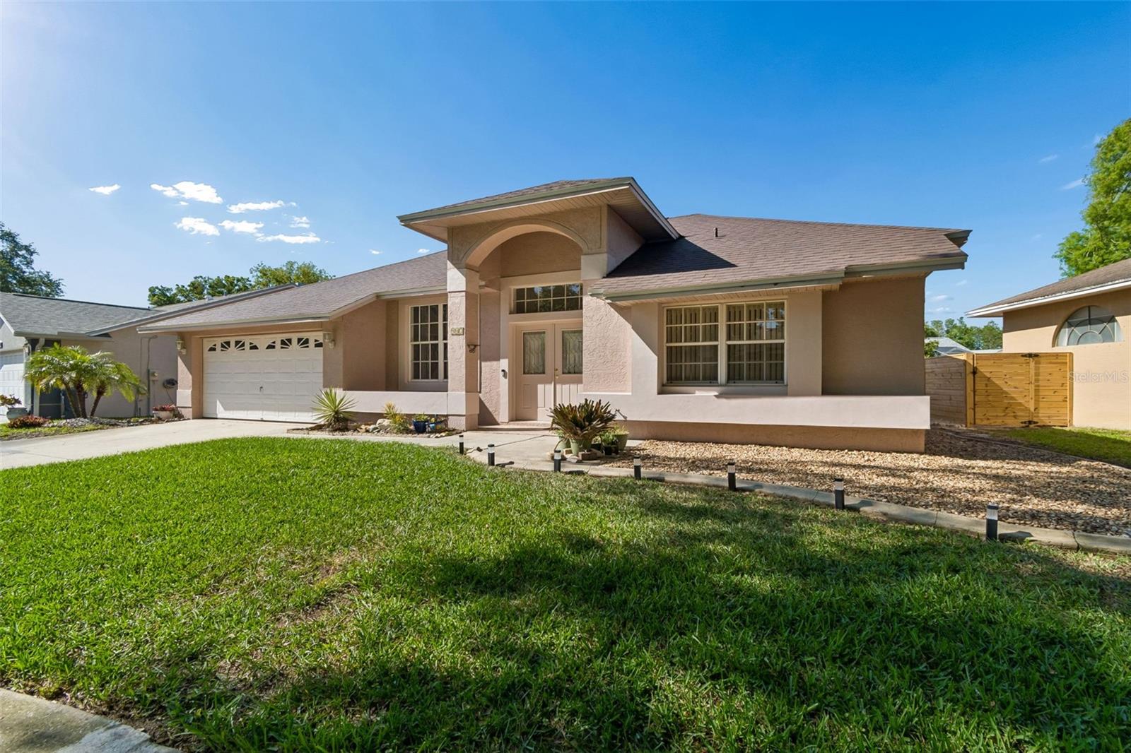 907 Brittany Park Boulevard, FL