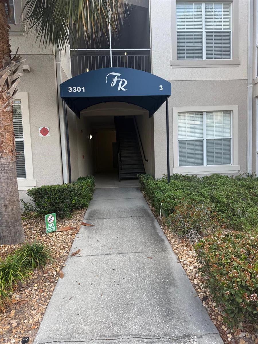 3301 Whitestone Circle, FL