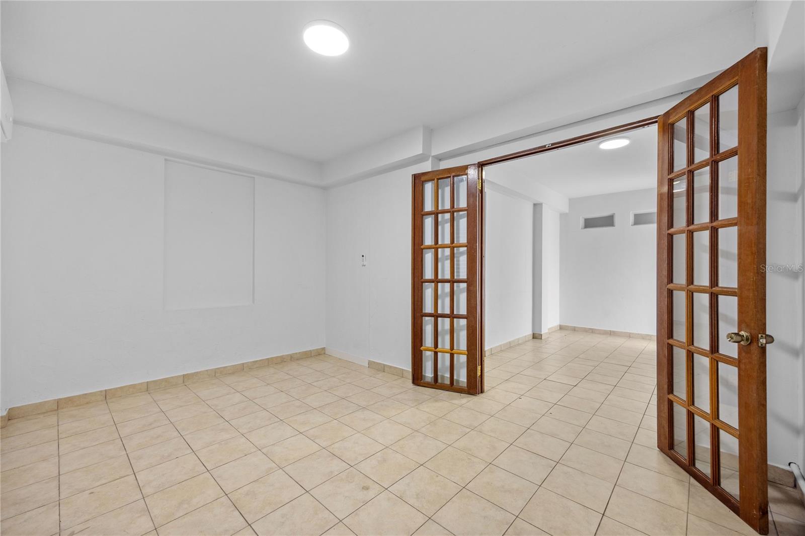 Caparra Heights J-42 Escorial Avenue, PR