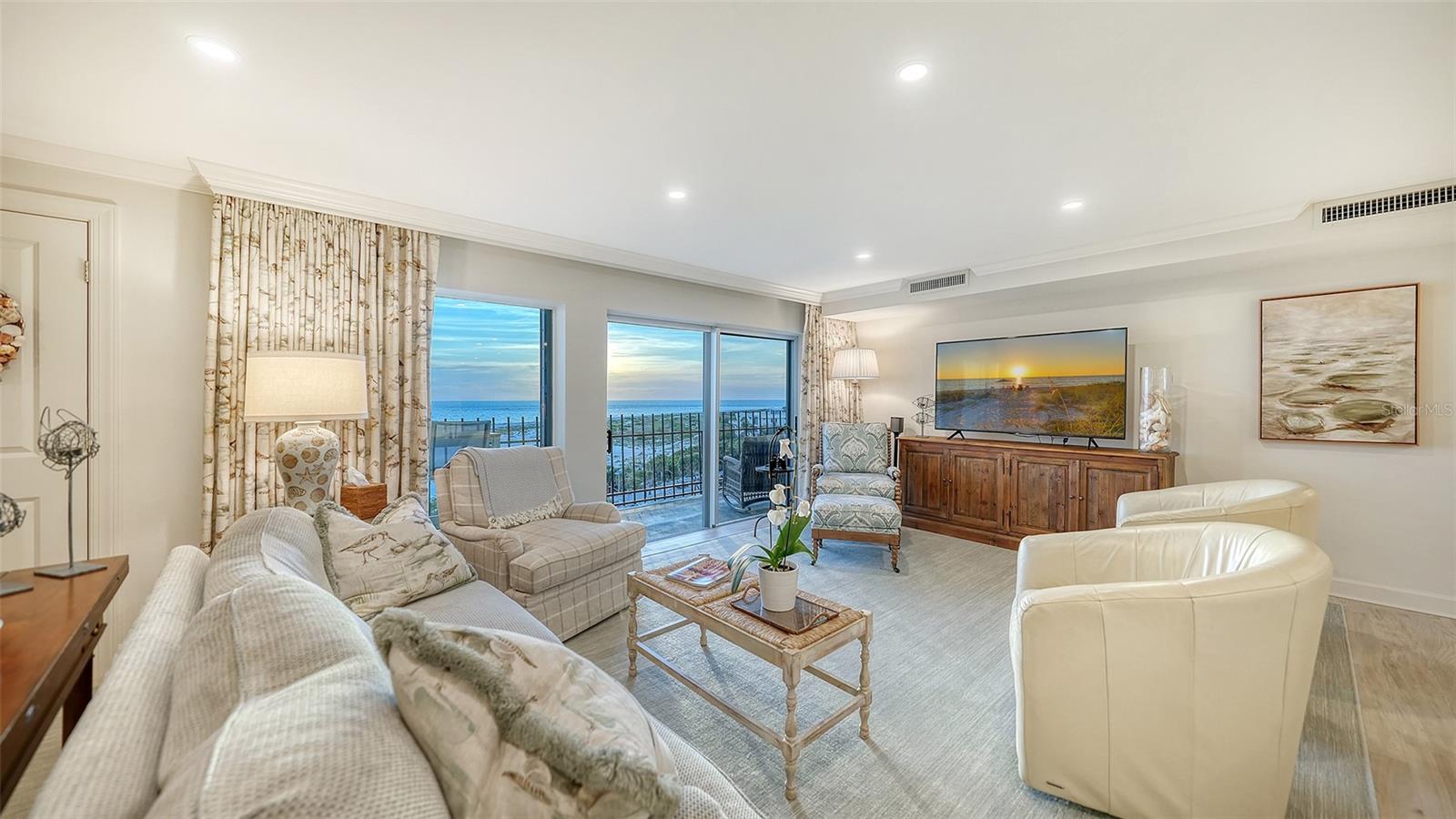101 Benjamin Franklin Drive, FL