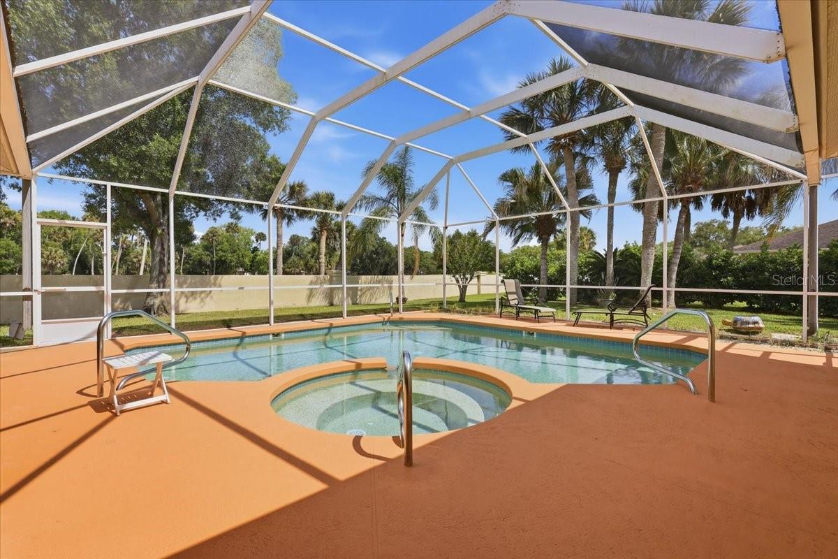 2 Carlson Lane, FL