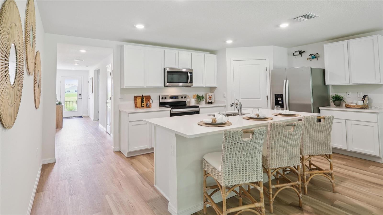 1751 Country Club Boulevard, FL