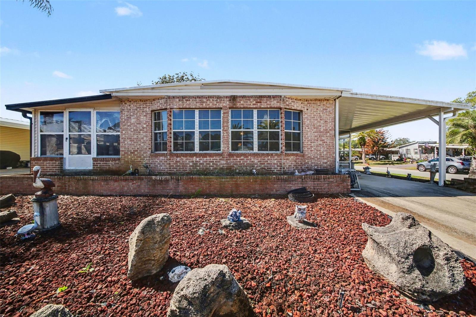 732 Dove Avenue, FL