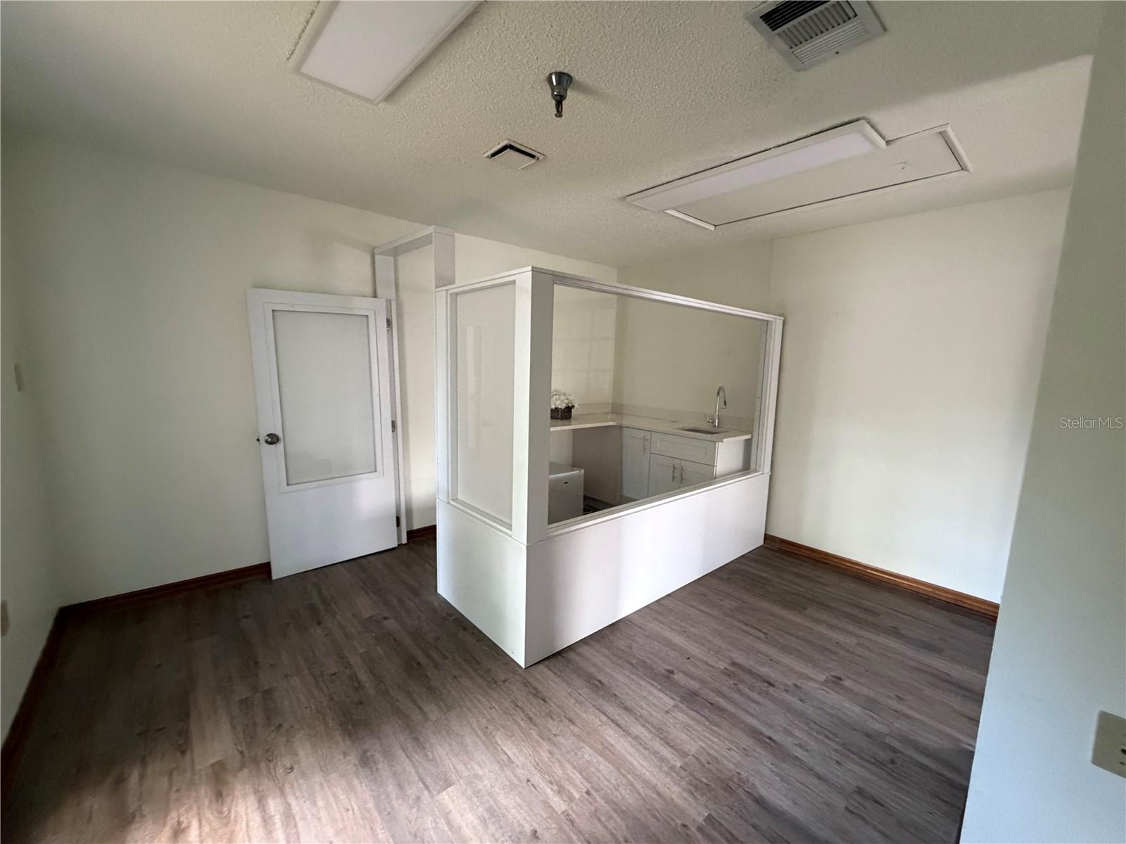 409 Montgomery Road, FL