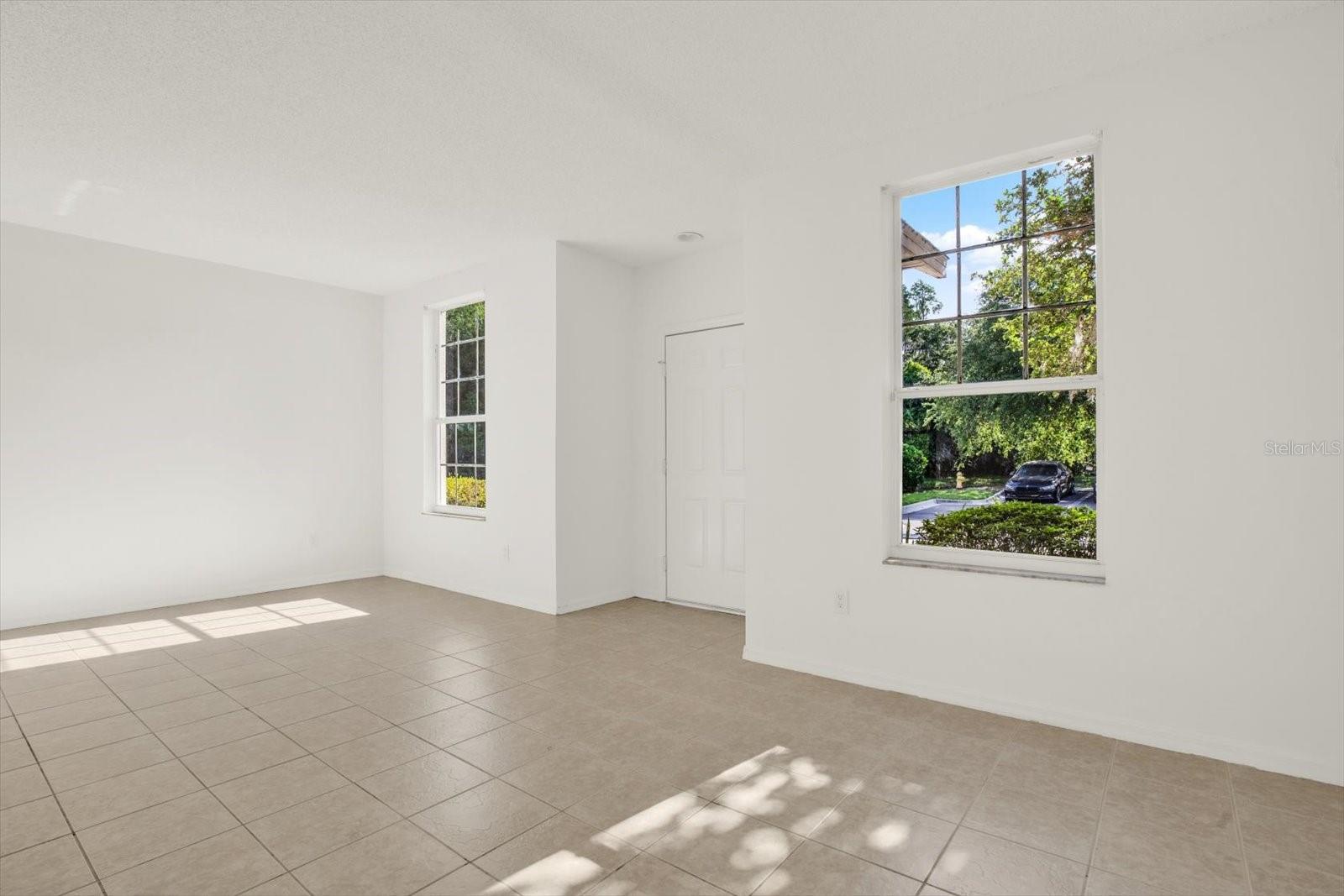 1439 Sedgwick Drive, FL