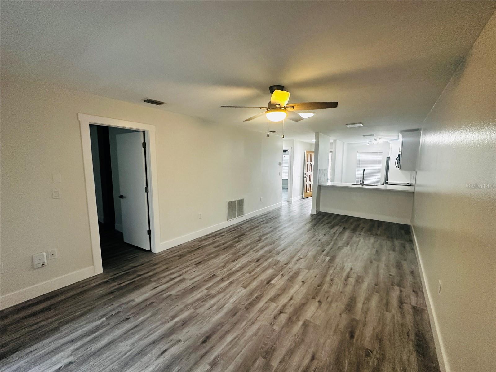 3005 Wainwright Court, FL