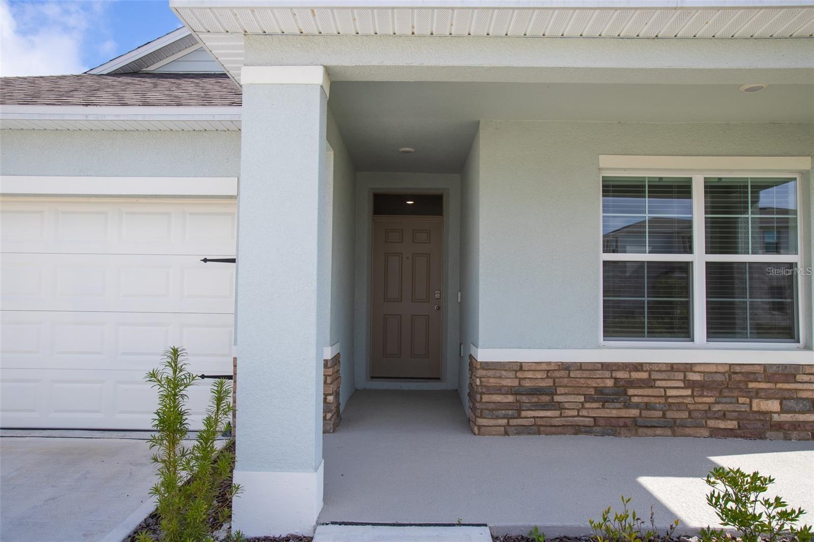 5062 Foxglove Circle, FL