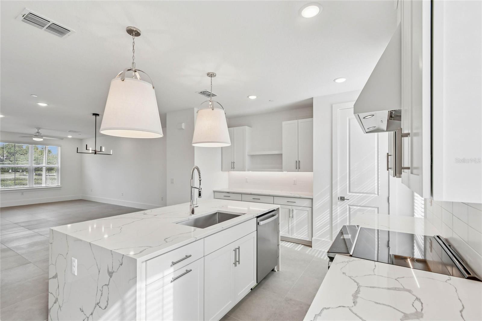 241 Pasquala Way, FL
