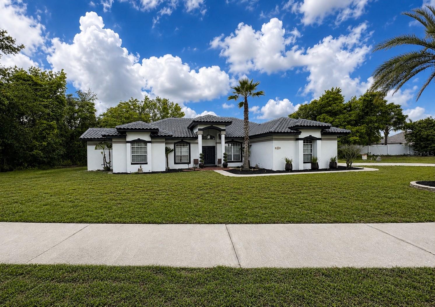 1043 Seagate Drive, FL