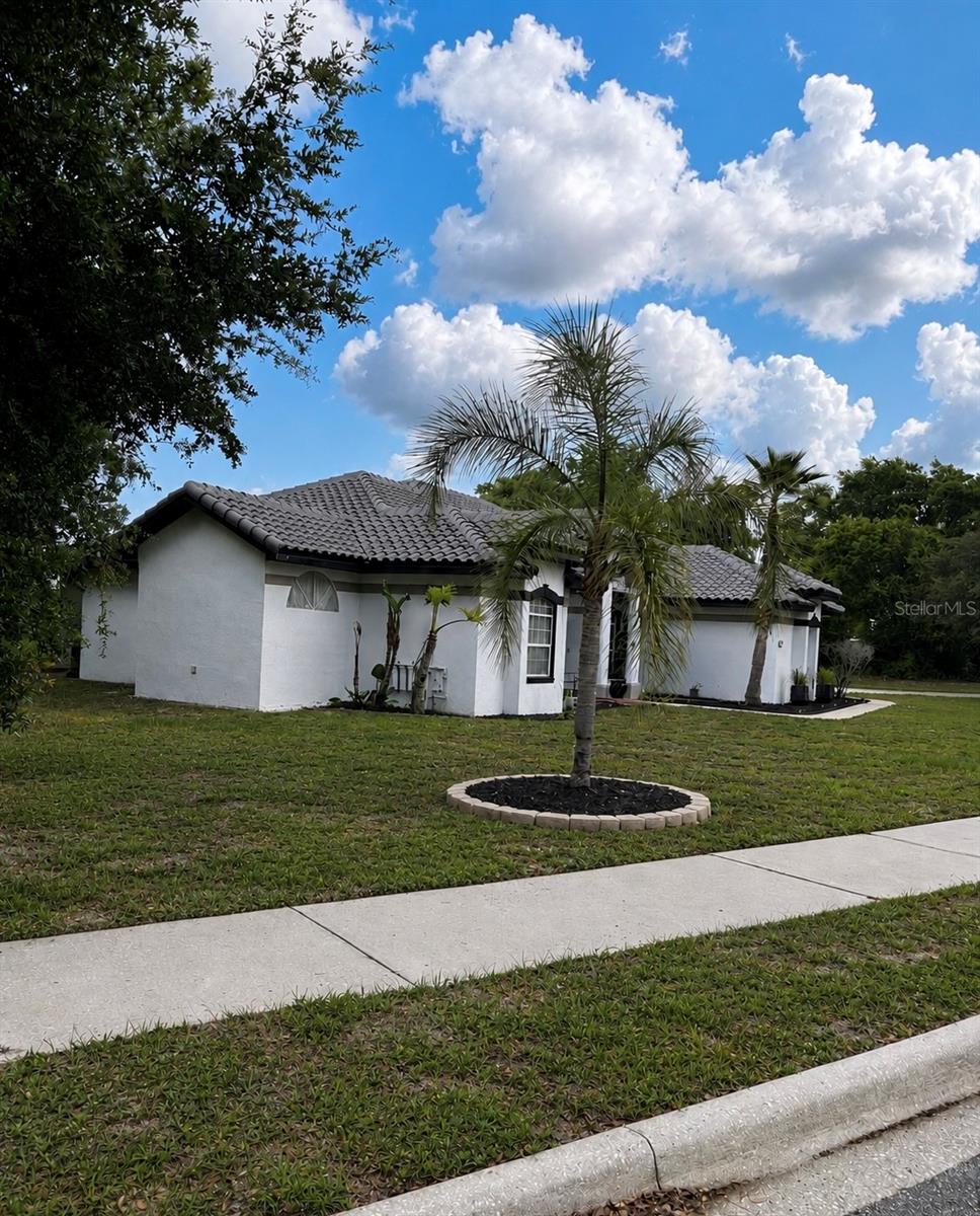 1043 Seagate Drive, FL