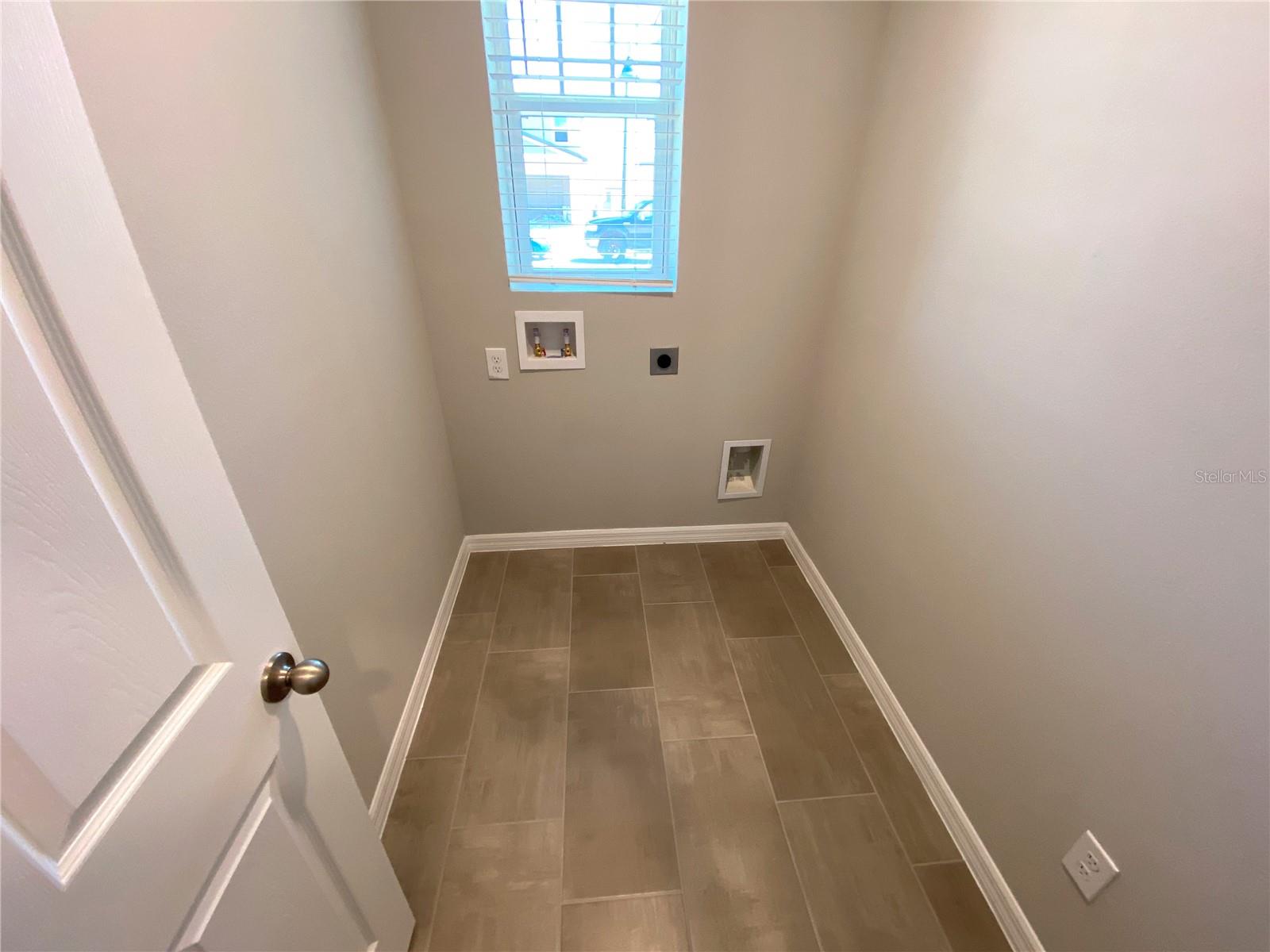 3122 Bella Vista Drive, FL