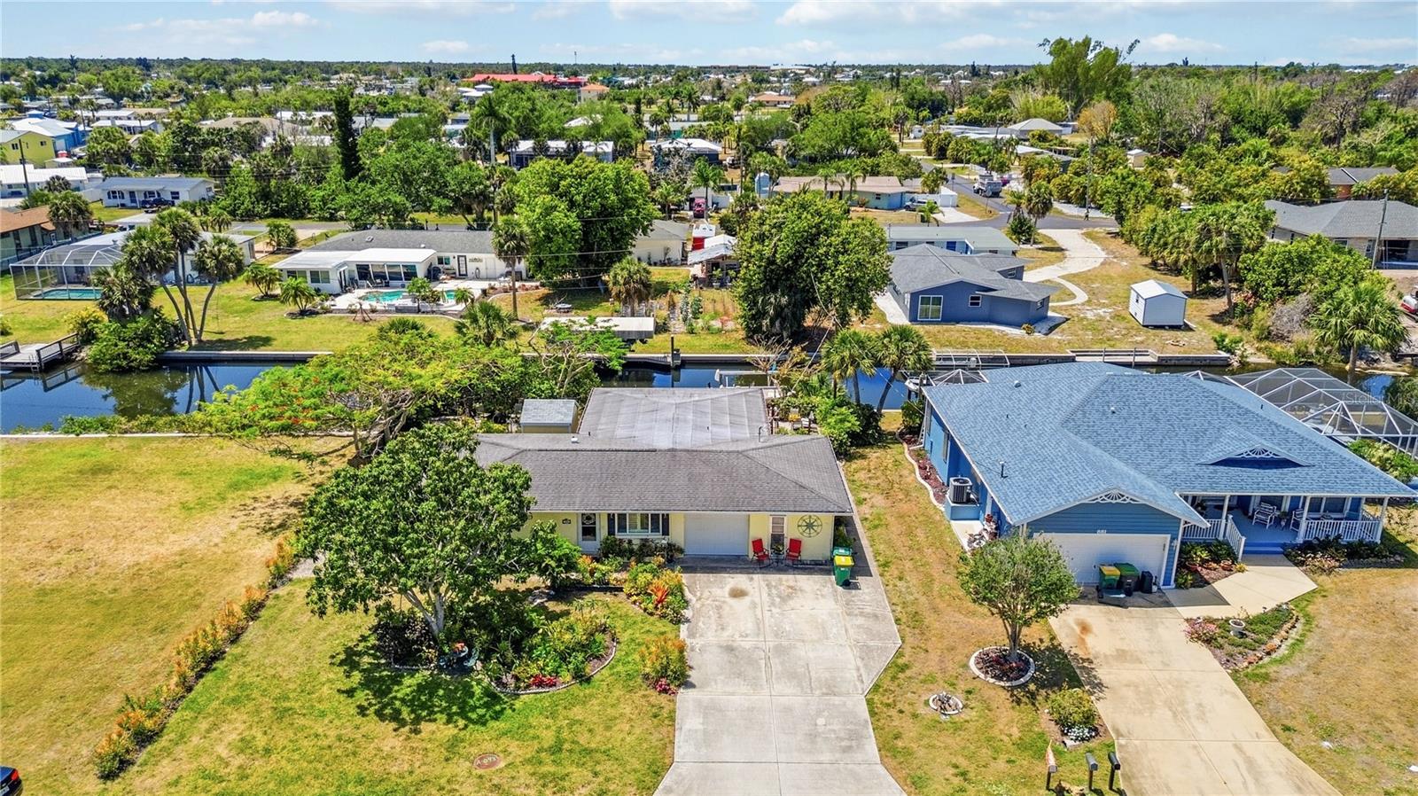 885 3rd Street, FL