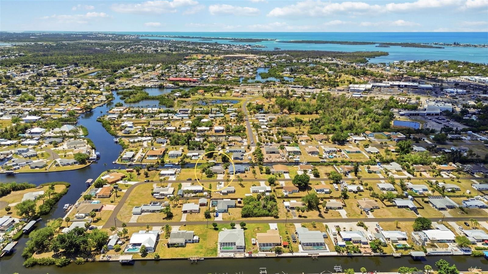 885 3rd Street, FL