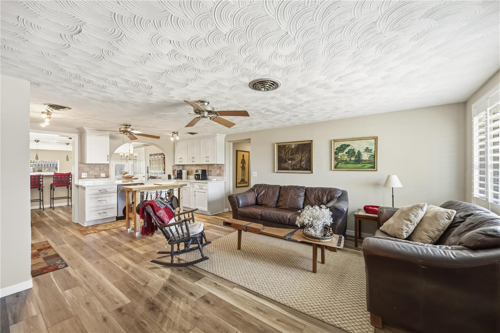 885 3rd Street, FL