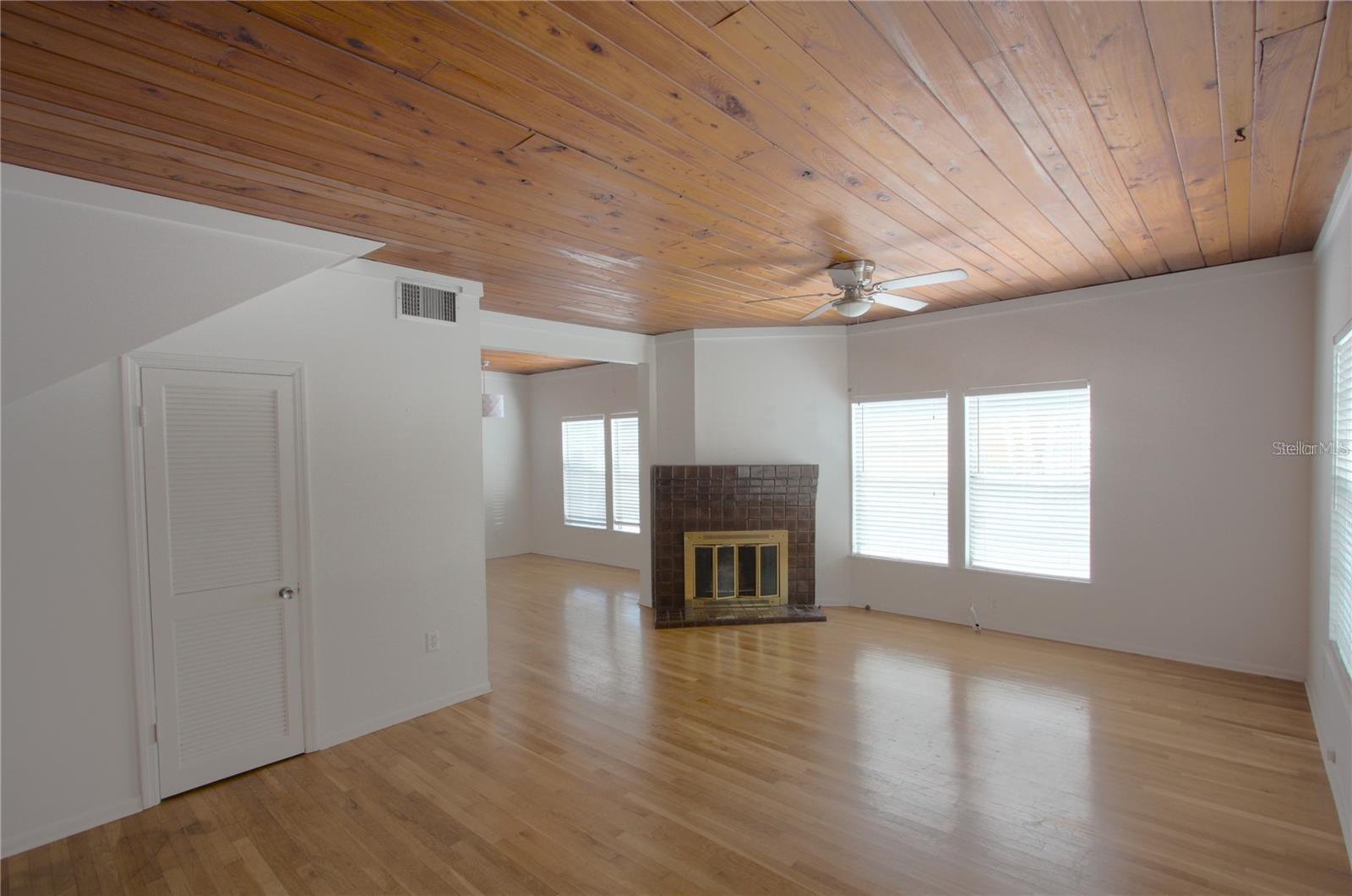 303 Osprey Avenue, FL