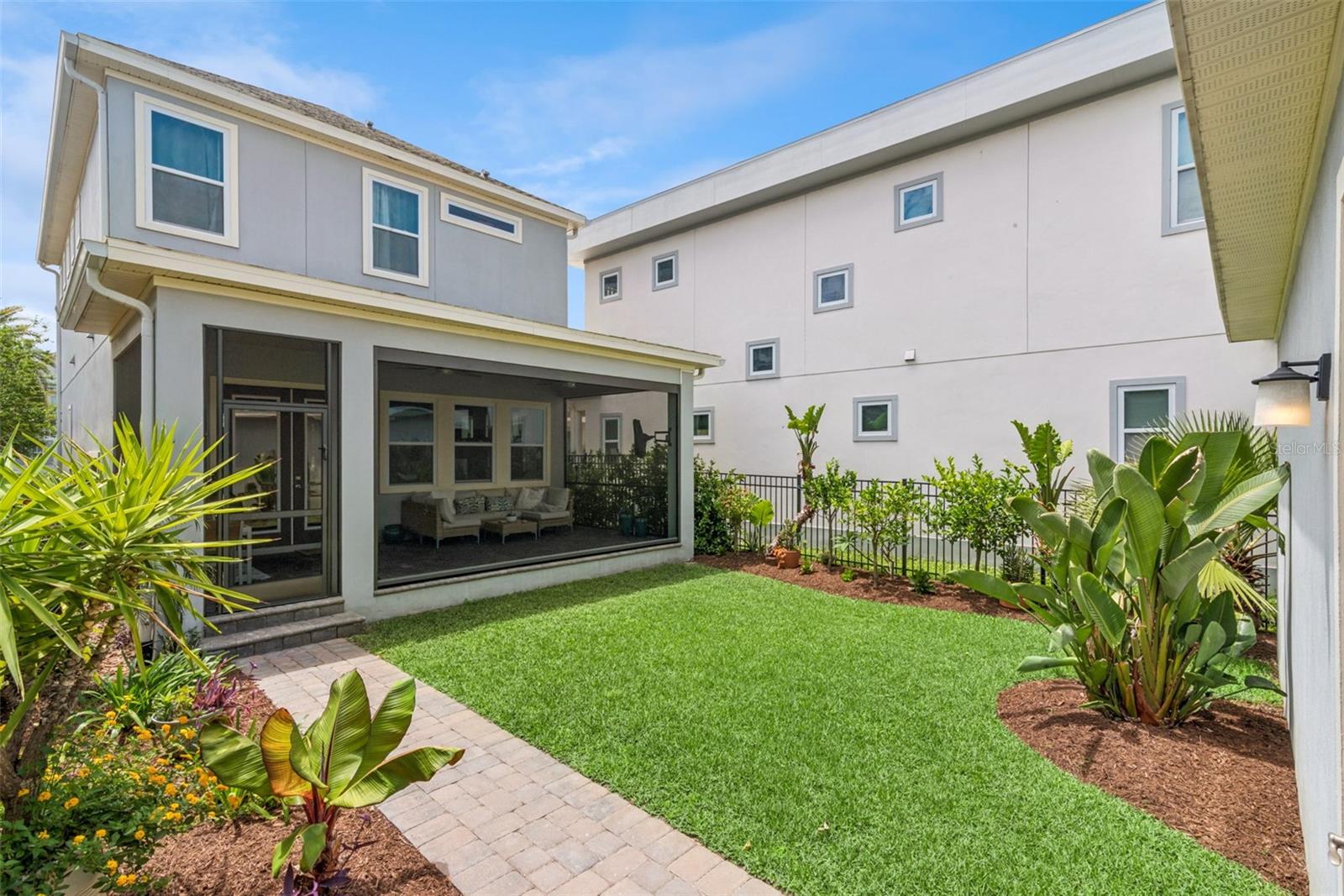 8439 Nemours Parkway, FL